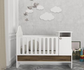 Lora Baby Büyüyen Beşik Beyaz-Ceviz